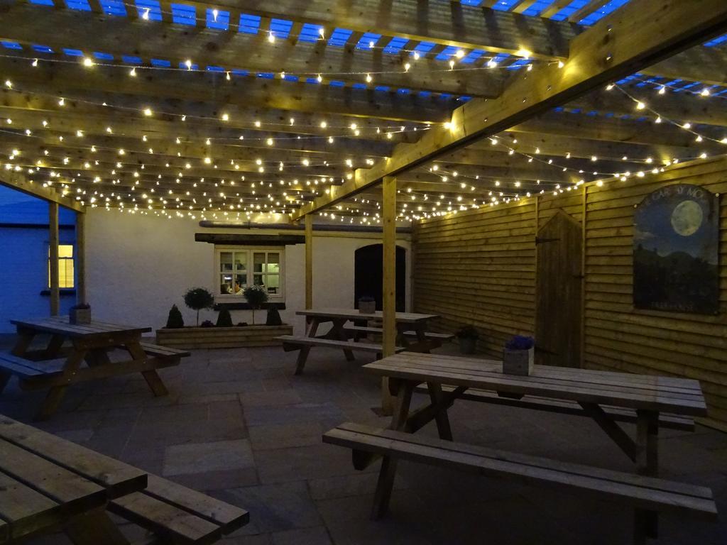 Garway Moon Inn מראה חיצוני תמונה