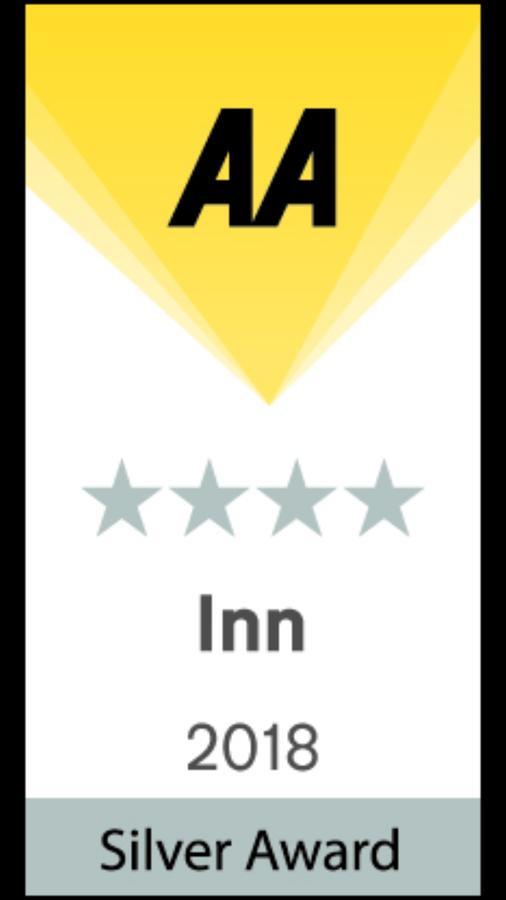 Garway Moon Inn מראה חיצוני תמונה